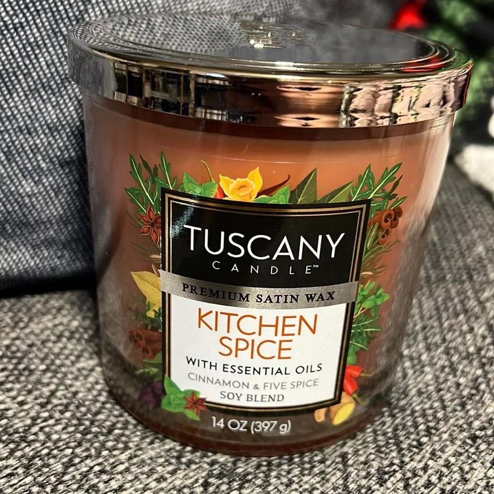 NWT Empire Candle Co Tuscany 3 Wick Candle Kitchen Spice with Essential Oils